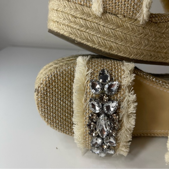 CROWN VINTAGE QALECIEN ESPADRILLE WEDGE SANDAL - Picture 13 of 16
